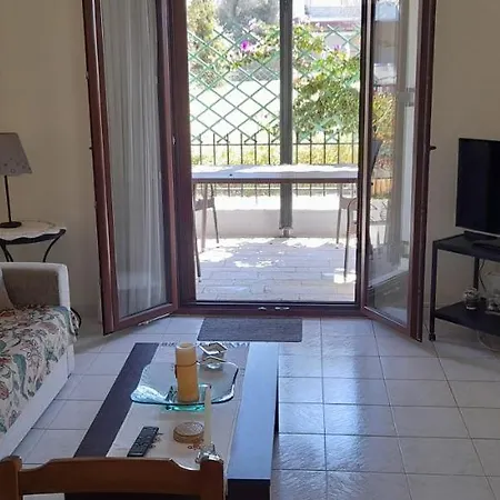 Дом отдыха Helen's House